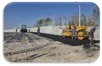 پارک عترت در مسیر تکمیل؛ آسفالت‌ریزی زمین‌های ورزشی با اعتبار ۱۰ میلیارد ریالی
