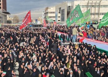 مشهد، میعادگاه منتظران؛ اجتماع عظیم چهارشنبه امام رضایی در نیمه شعبان